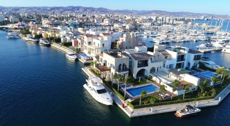 Rob Thomson Waterfront Properties Insights, Benefits, and Real-World Examples